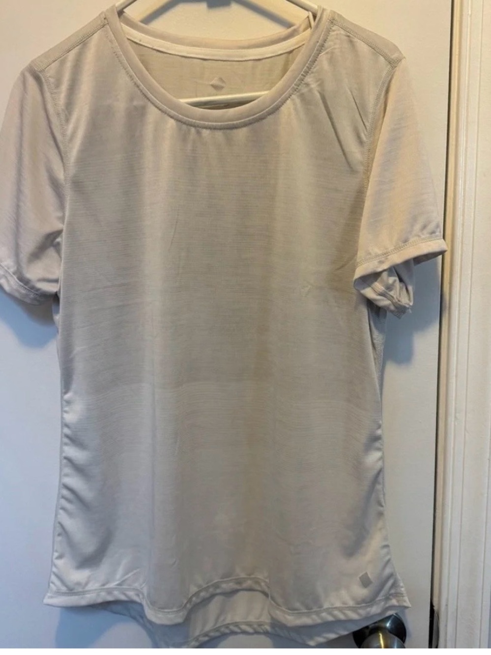 🎻Lularoe Rise Short Sleeve Confident Top/Activewear Size L Like New -Large